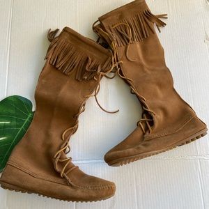 Minnetonka Knee High Lace Up Leather Moccasins